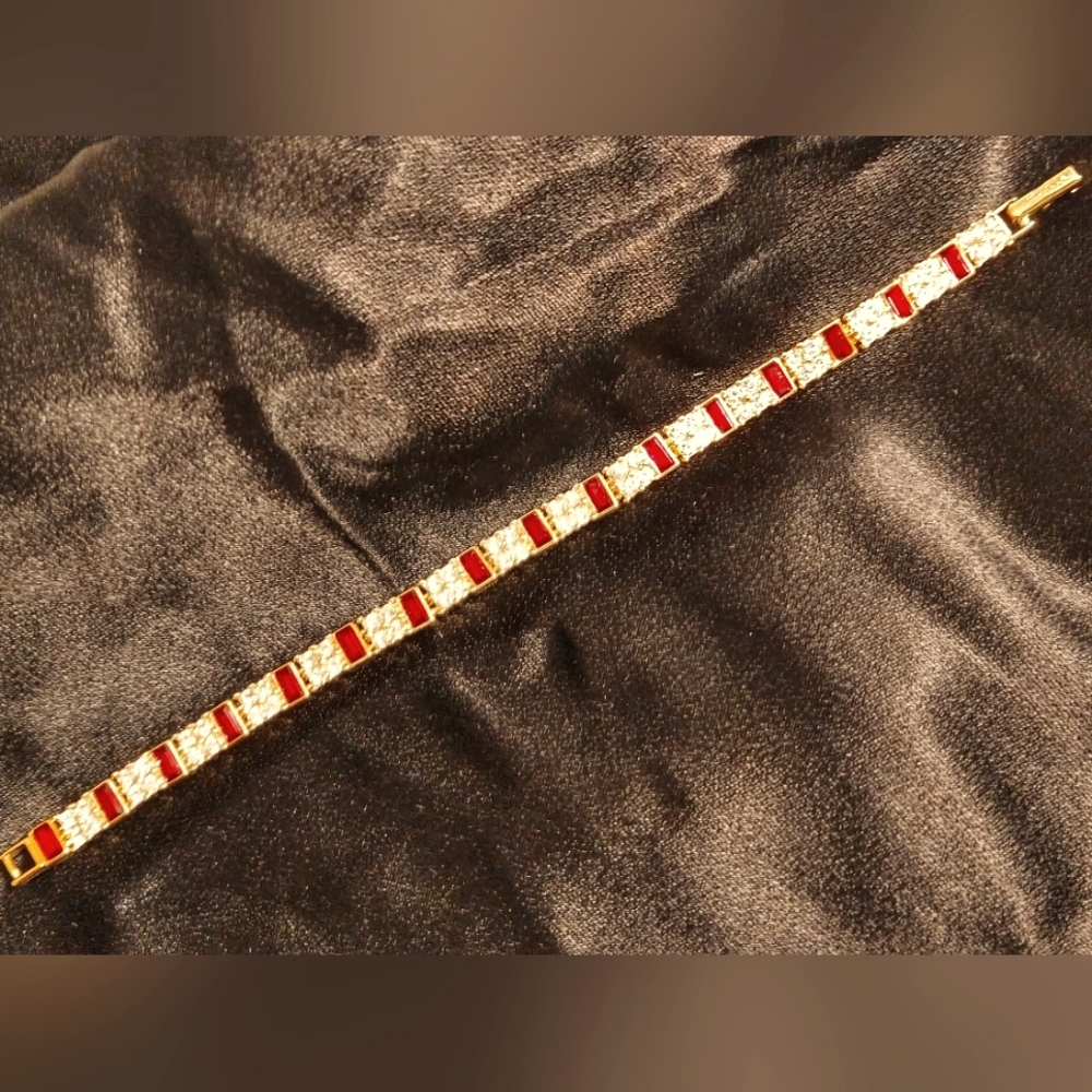 VERY RARE NINA RICCI FAUX RUBY & RHINESTONE TENNIS BRACELET (NWOT)